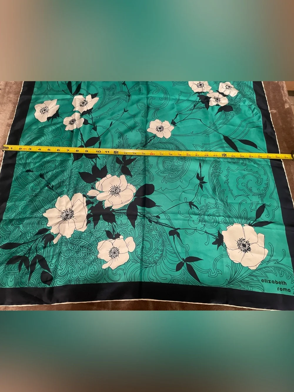 Elizabeth Roma – Vintage Silk Carre Scarf – Emerald Graphic Botanical – 31”x31”